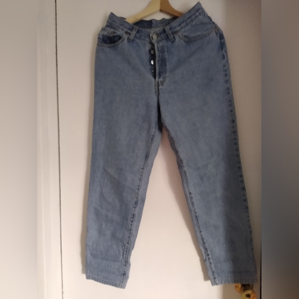 Women's VTG Levis Jeans